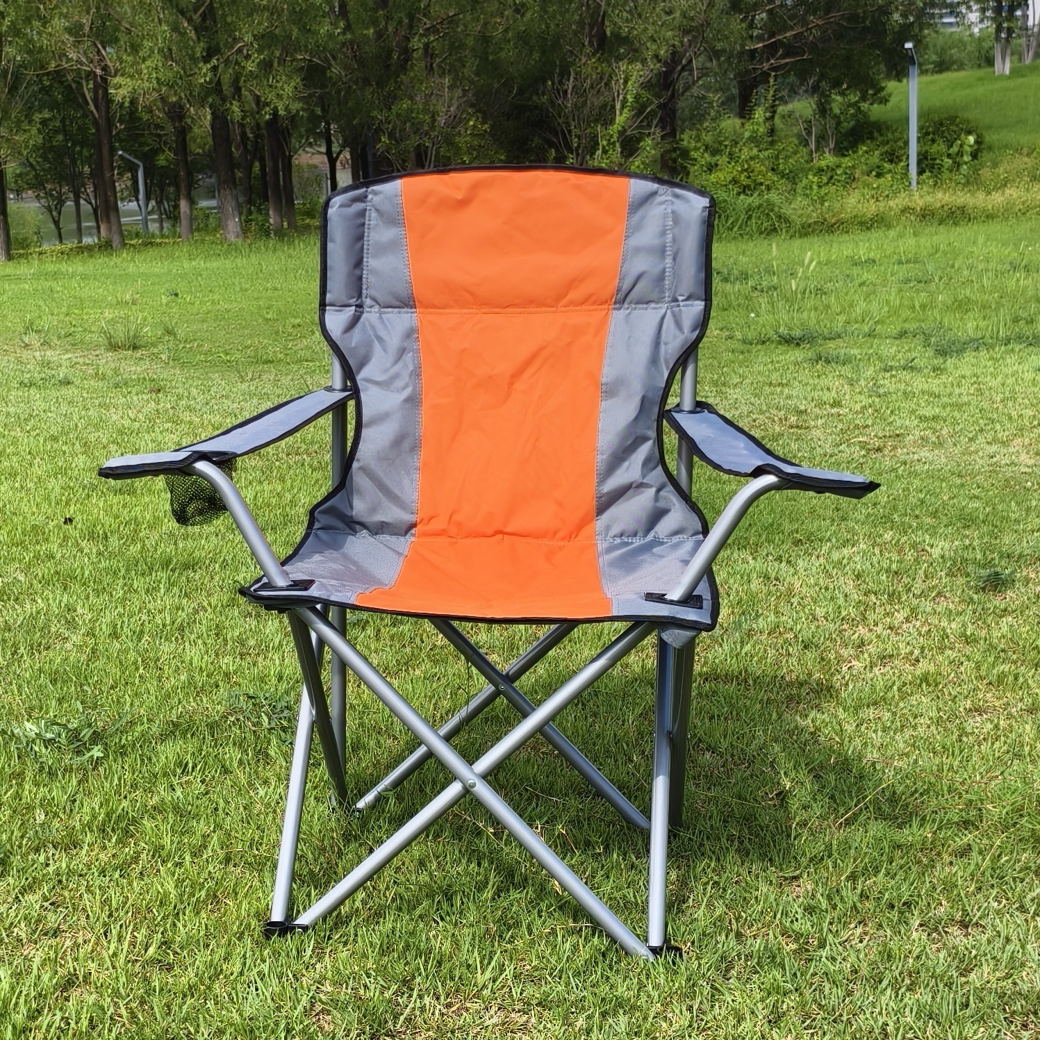 Silla al aire libre para acampar equipo de camping portátil para el hogar taburetes plegables ligeros silla de playa se puede llevar a la mano y guardar convenientemente
