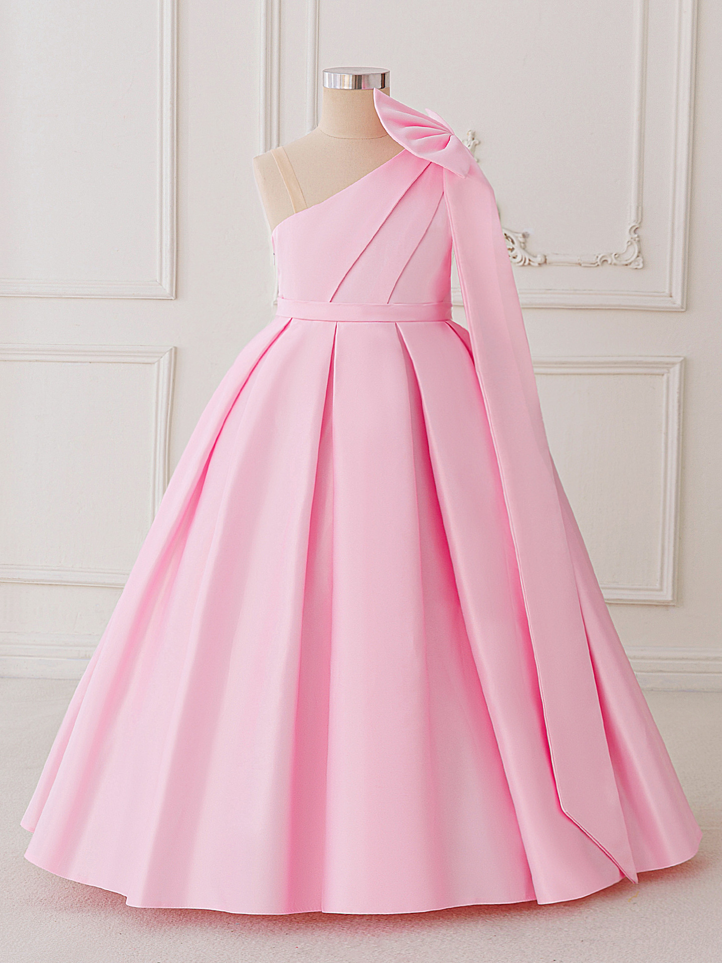 2025 vestido de verano de un año, hombros irregulares, vestido de princesa para niñas, fiesta de cumpleaños de niña de flores, falda tutú de estilo occidental