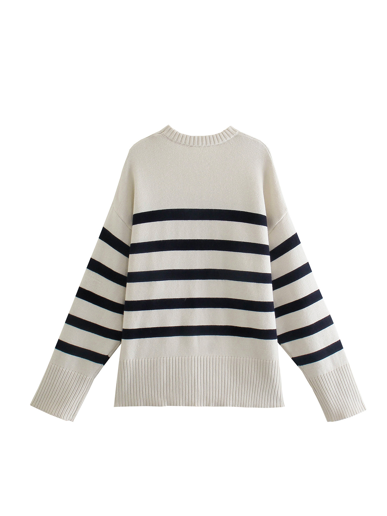 Pullover Sweater Image 7