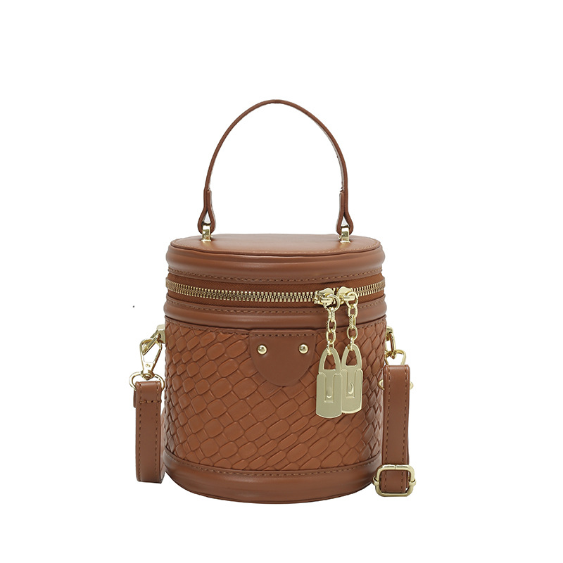 Niche Zhong moda versátil bolso de cubo para mujeres 2025 nuevo cross-border tejido bolso de mano casual exquisito mochila