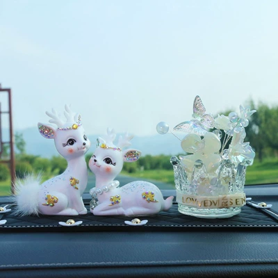 Car ornaments Ornament: "Safe Journey" Deer - diamond-auspicious-cloud-deerexquisitemedium-daisy-pad