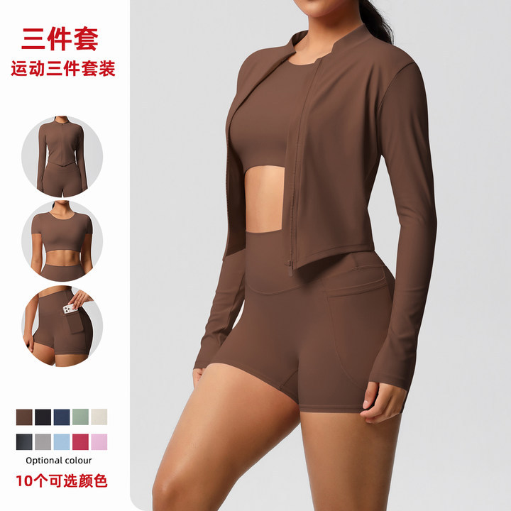 Chaqueta con cremallera deportiva de manga corta cepillada con sentido de nube transfronteriza, pantalones cortos de bolsillo, levantamiento de cadera, ropa de yoga de fitness, traje de tres piezas