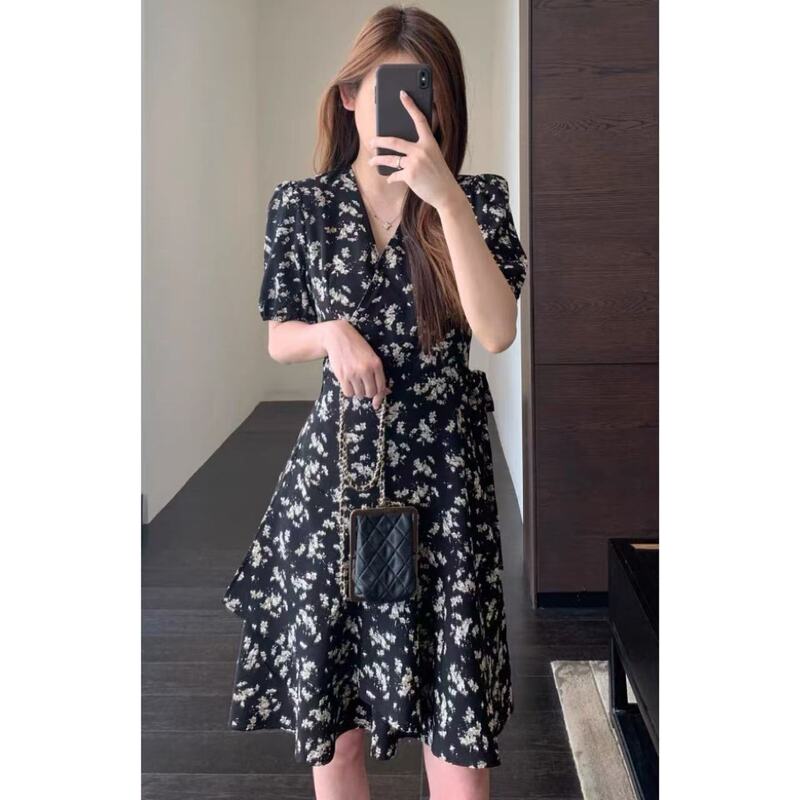 Elegant One-Piece Printed Skirt, Slim Fit, Mid-Length Floral Dress for Women, Summer S0521L Elegant One-Piece Printed Skirt, Slim Fit, Mid-Length Floral Dress for Women, Summer S0521L