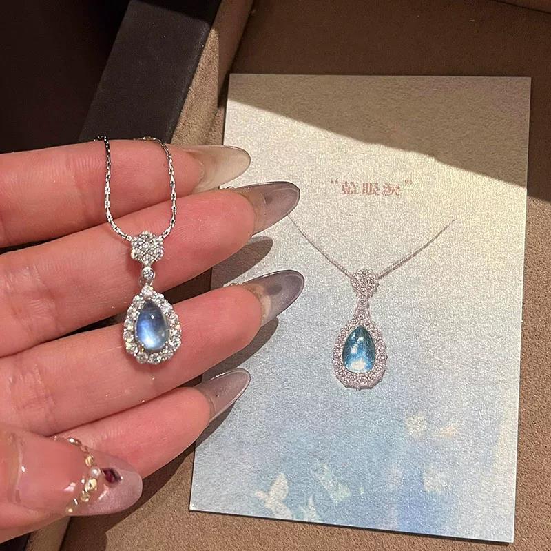 Sea blue water drop pendant necklace for women, exquisite and versatile collarbone chain, light luxury niche minimalist design neck jewelry Sea blue water drop pendant necklace for women, exquisite and versatile collarbone chain, light luxury niche minimalist design neck jewelry
