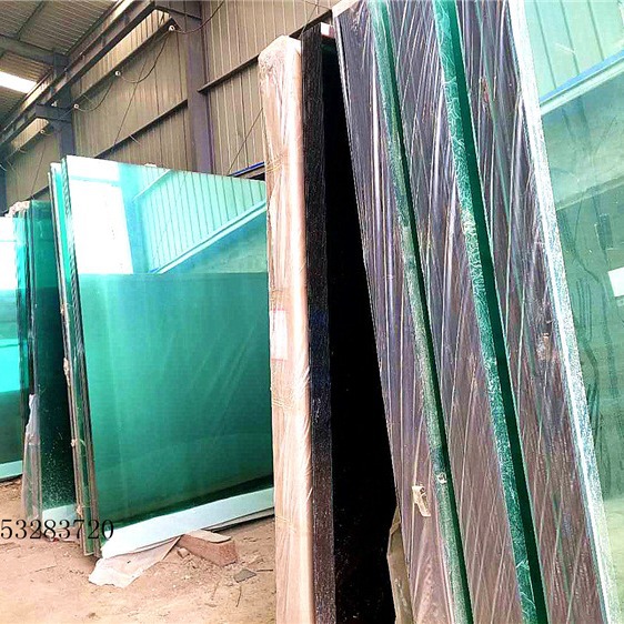 青岛当地制作安装感应玻璃门淋浴房烤漆钢化玻璃无铜镜太阳能镜