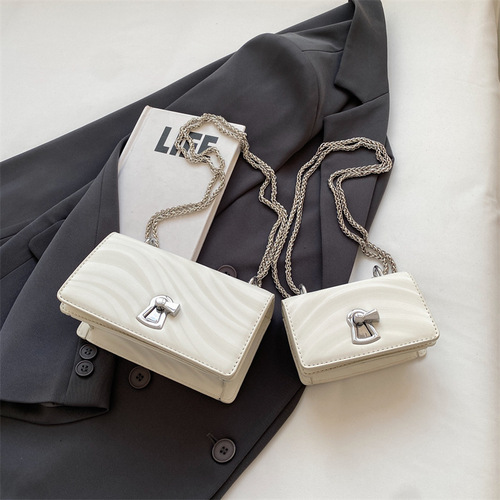 Niche design chain small square bag women's bag  new texture shoulder bag fashionable turn lock crossbody bag