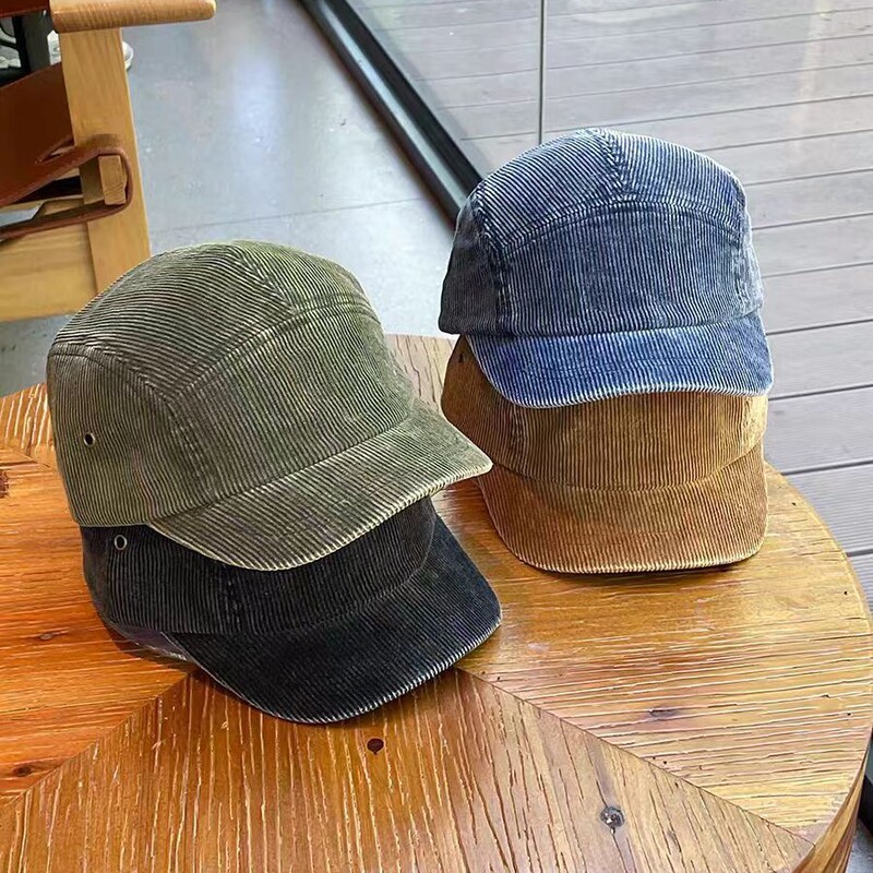 Corduroy Short-Brimmed Baseball Cap for Men and Women, Couple's Personalized Short-Brimmed Autumn and Winter Duckbill Cap Corduroy Short-Brimmed Baseball Cap for Men and Women, Couple's Personalized Short-Brimmed Autumn and Winter Duckbill Cap