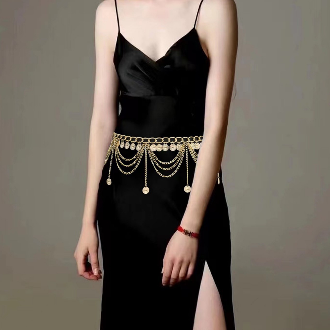 Cadena de cintura para mujer estilo boho con monedas y borlas_voghion.com