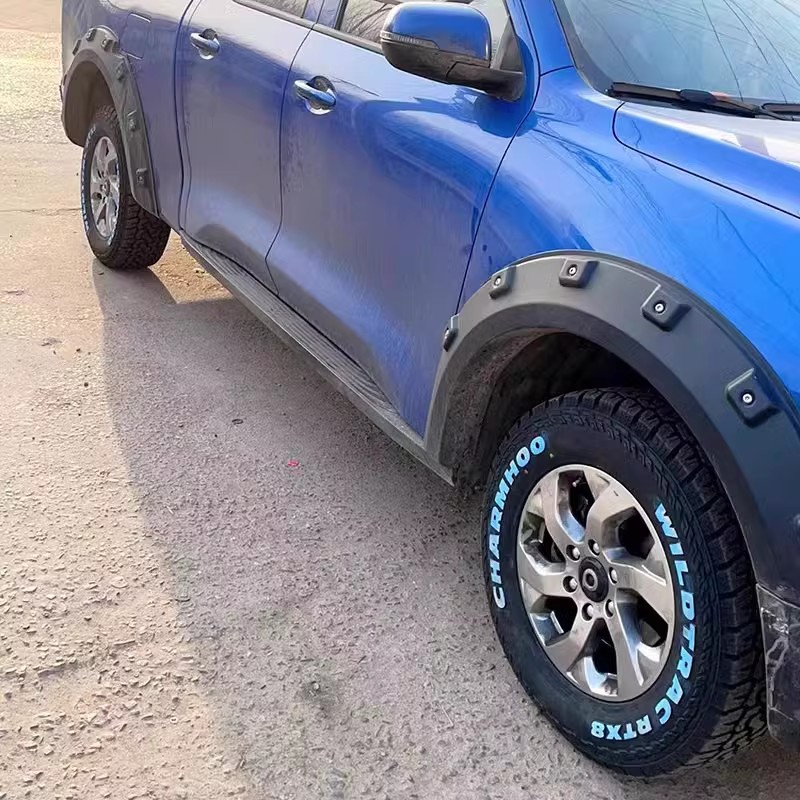 Off-Road Tires 215/235/245/265/65/70/75R15R16R17 Pickup Truck Tires At/Mt Tires
