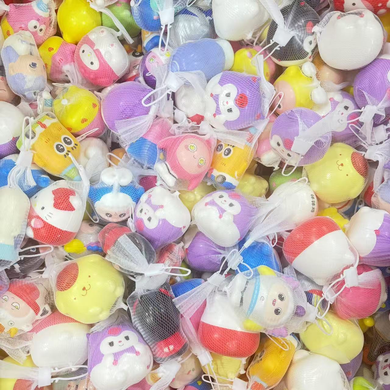 Bolsa de malla ciega agujero agujero de pellizco de pellizco sorpresa de pellizco de pellizco de pellizco juguete muñeca adornos colgar el 1 de junio regalos para niños estudiantes de primaria image 1