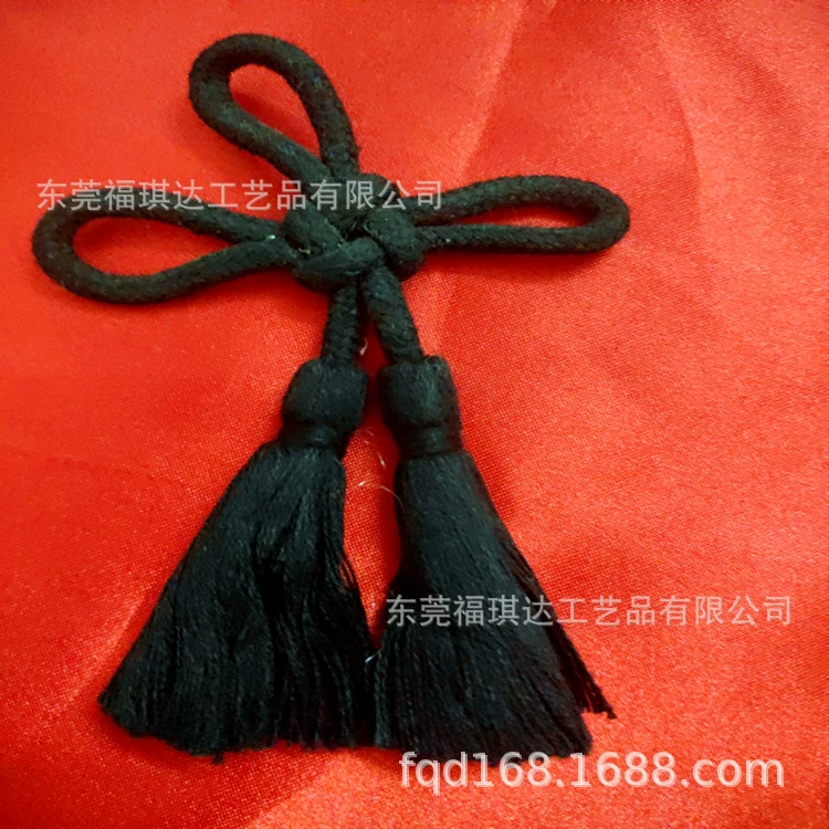 Лучная кисточка с кисточками