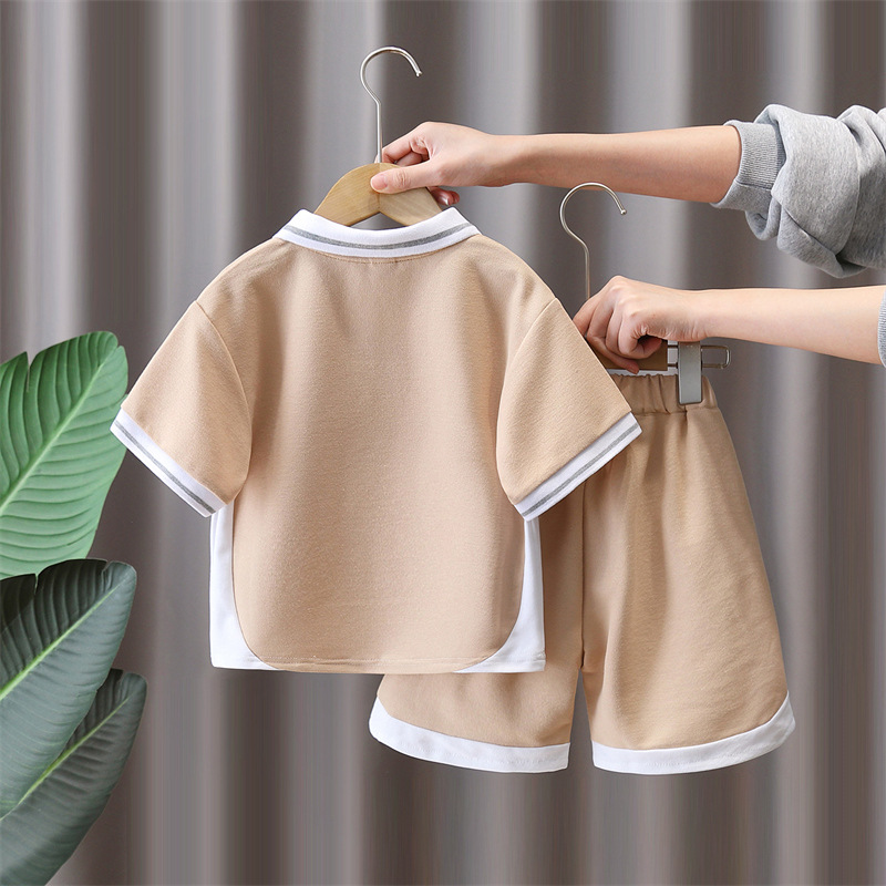 7243 Traje de verano para niños 2025 Nuevo estilo Polo de manga corta Ropa de verano para bebés Traje de dos piezas de verano fresco y atractivo