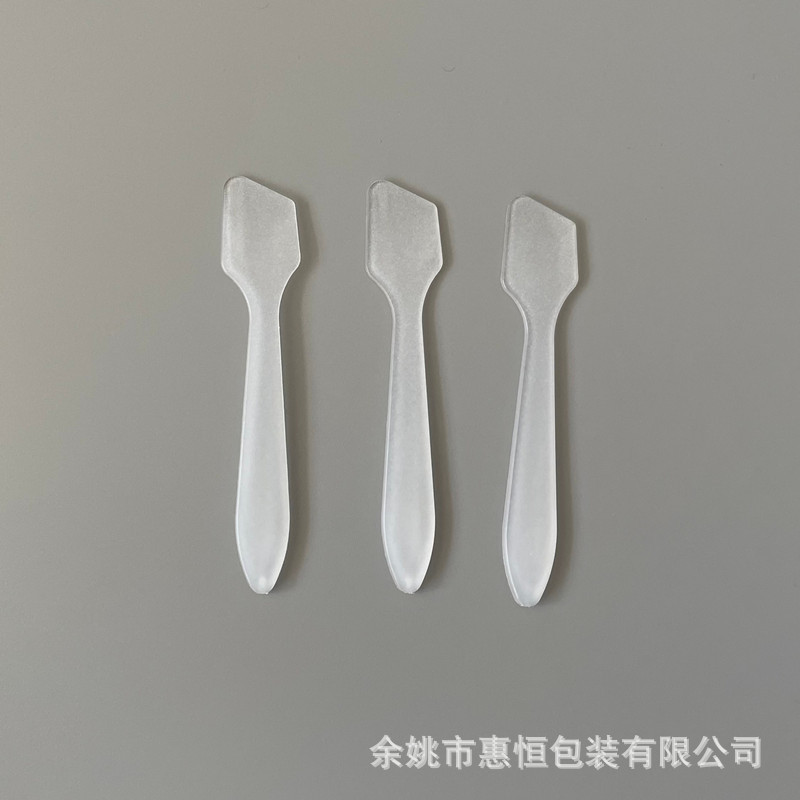 塑料小挖勺 面霜刮勺 彩色挑棒现货 单个套袋眼霜刮刀片 分装工具-阿里巴巴