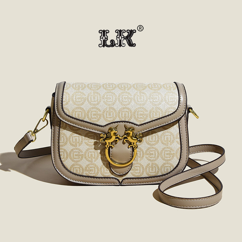 2023 Herbst Neue Live-Übertragung Beliebte Trendy Retro High-Level Umhängetasche Koreanische Satteltasche Unterarm Damentasche_voghion.com