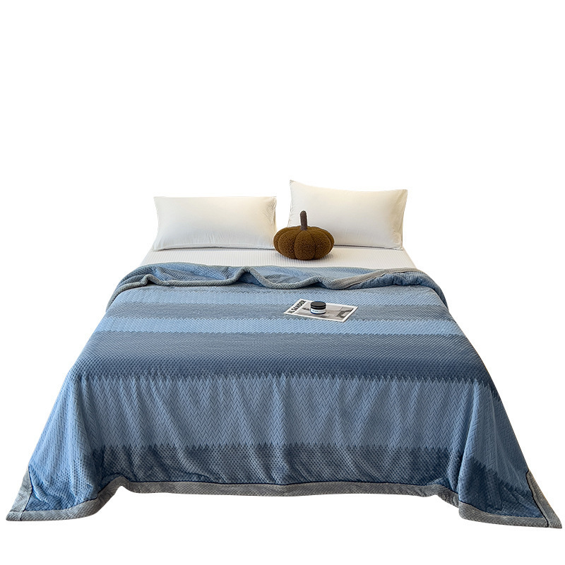 Tejido de leche mantas de almuerzo de oficina mantas de aire acondicionado invierno espesar sofá de coral mantas pequeñas para cama