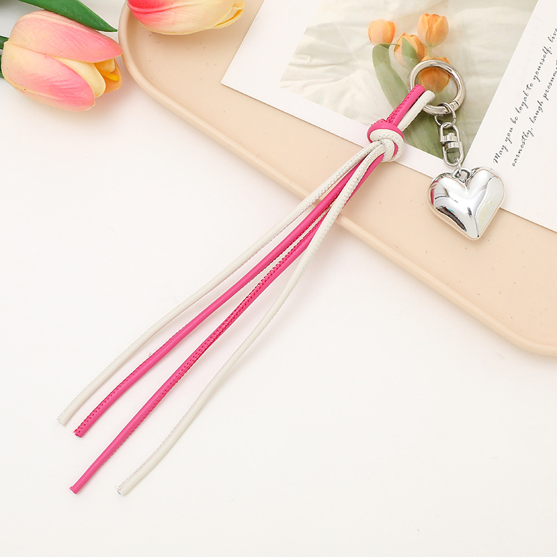 Nuevo tipo de cuerdas de cuero PU llavero colgante in bolsos de moda colgante cadena accesorios DIY tejido a mano