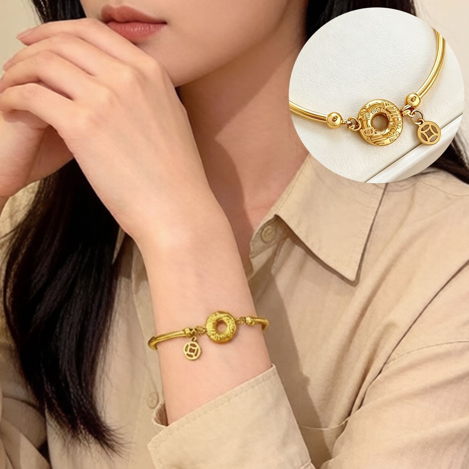 Pulsera de joyería de moda dorada de todo fósforo, lujo ligero, simple, nueva pulsera de acero de titanio que no se desvanece, trébol de cuatro hojas para mujer, transfronterizo