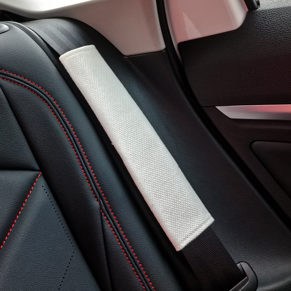 Protector de Hombro para Cinturón de Seguridad de Coche en Poliéster Cómodo