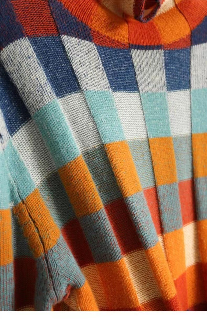 Damen Wollpullover Mit Buntem Karomuster Und Hohem Stehkragen_voghion.com