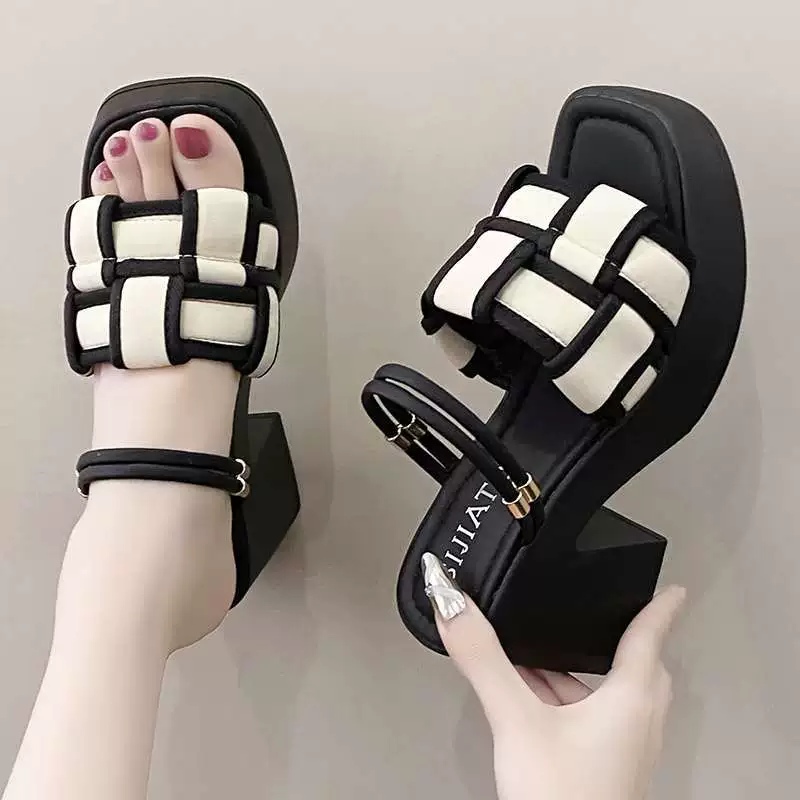 Твидовые сандалии для женщин, лето 2025, новый французский стиль, фея с юбкой, плоские римские сандалии