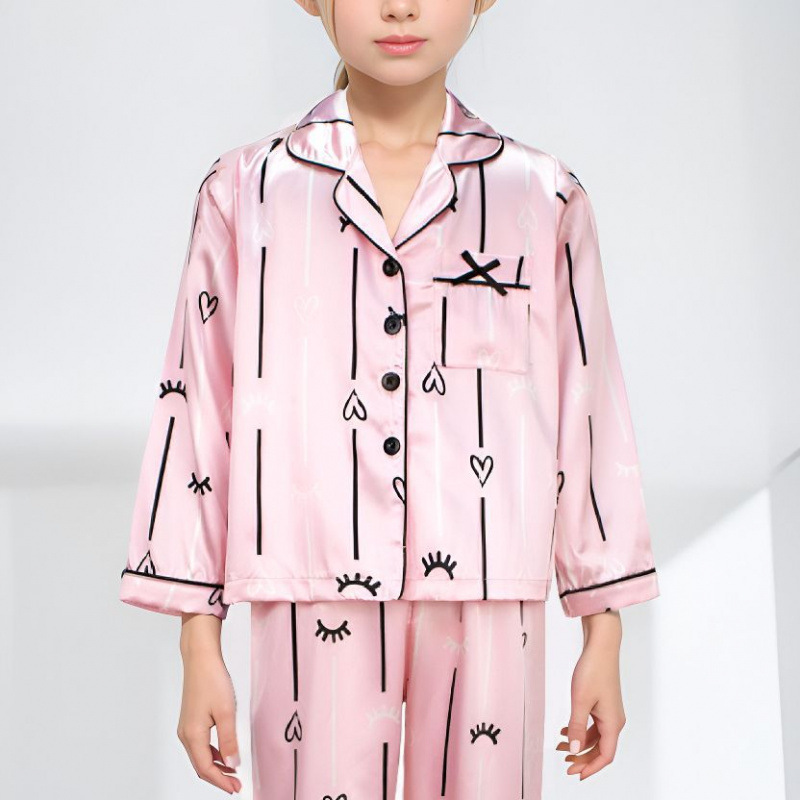 2025 primavera y verano nuevo estilo traje de pijama para niños de manga larga cardigan para niños de mediana edad, ropa de hogar cálida de seda de imitación, niña de otoño