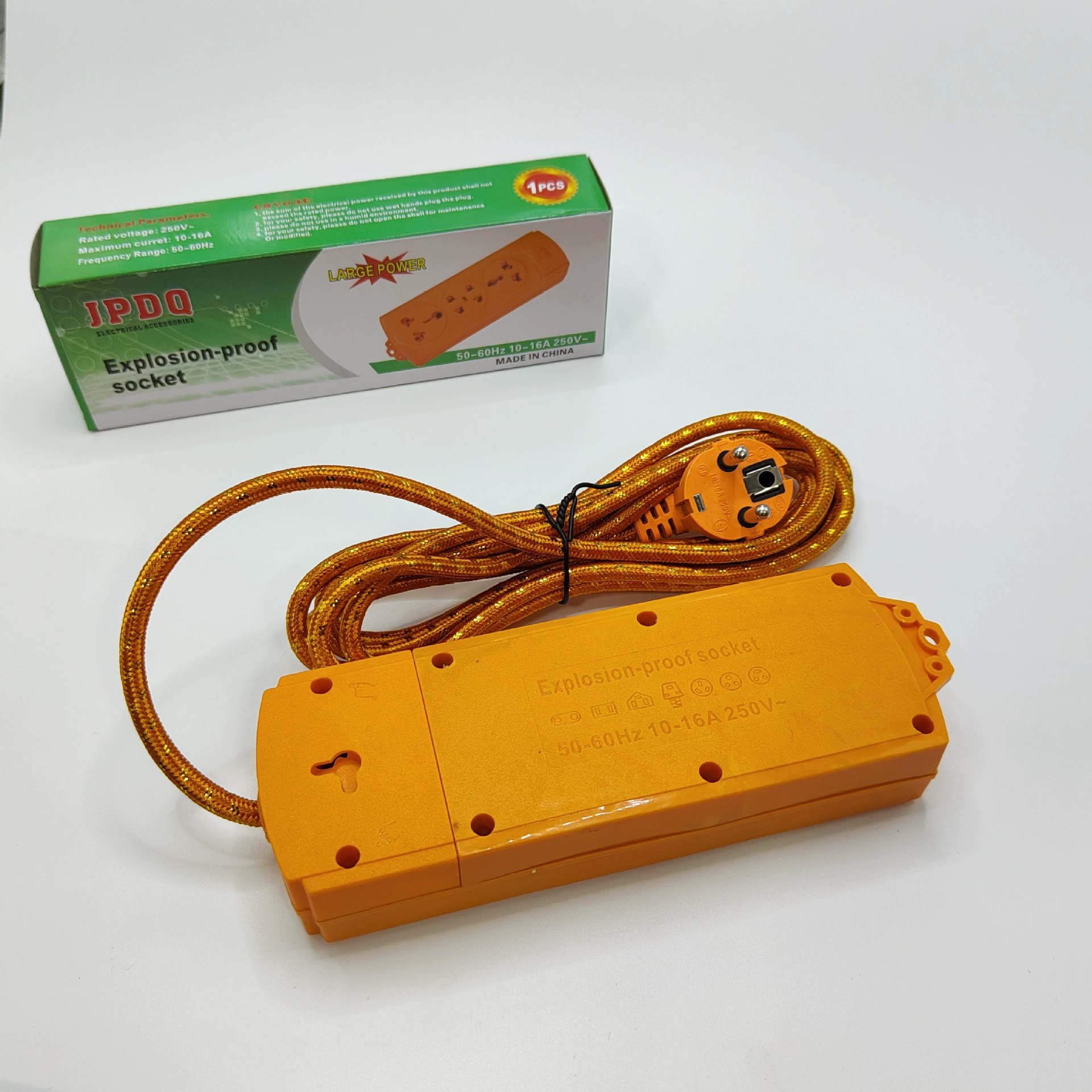 Plug, universal extender, (Cross-border trading), Thailand