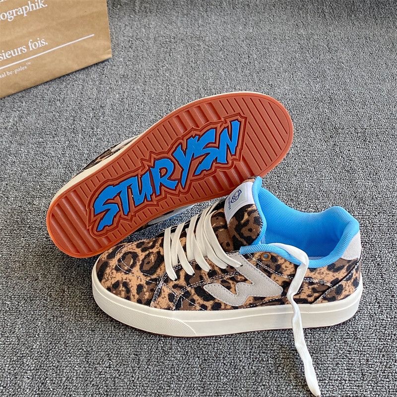 Korean Style Trendy Fashion Casual Versatile Retro Loafers for Women Ins Niche American Street Low-Top Harajuku Sneakers