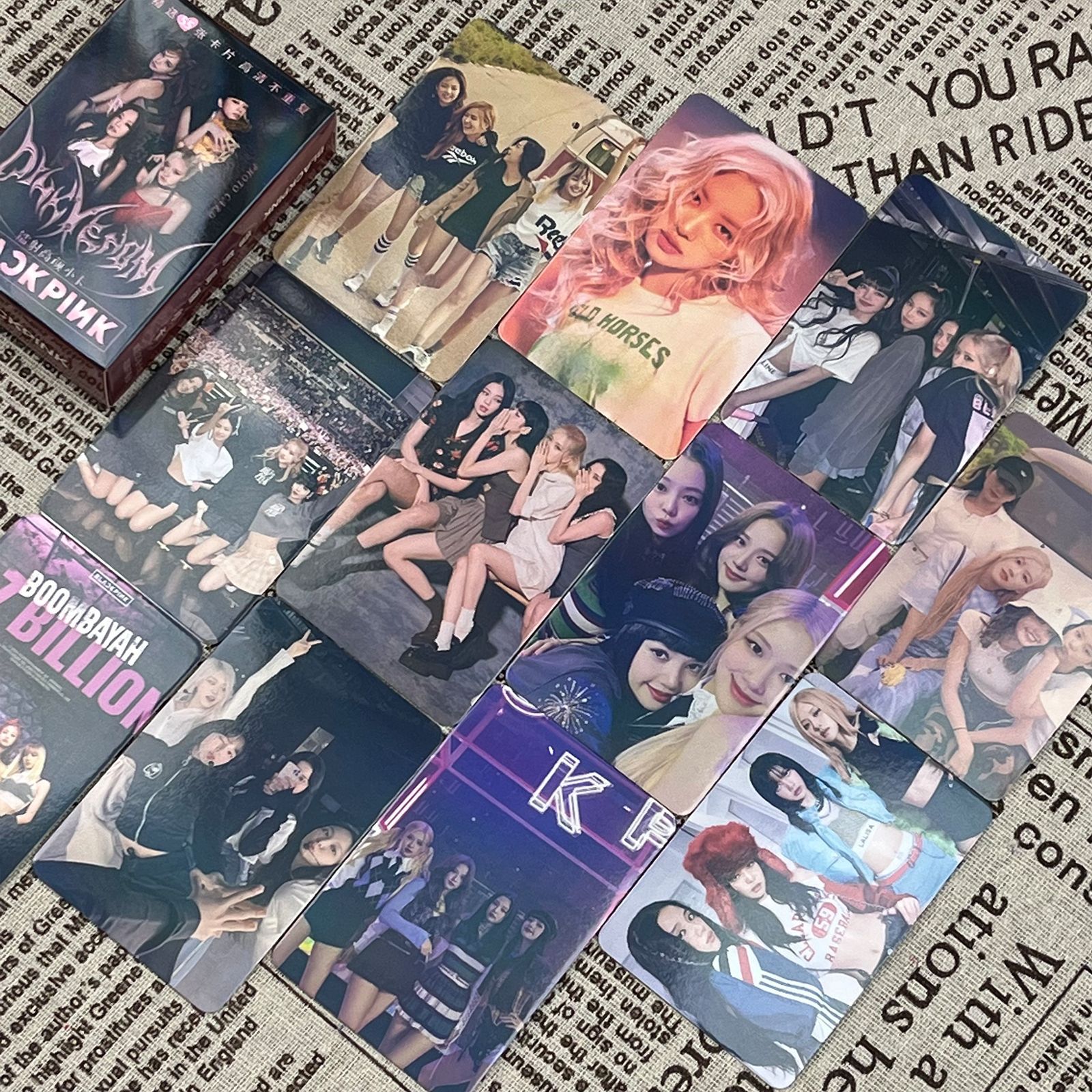 BLACKPINK's glamorous "Powder & Ink" collection: 55 dazzling LOMO cards featuring the stunning looks of Jennie and Lisa—fan-made, high-quality mini cards!