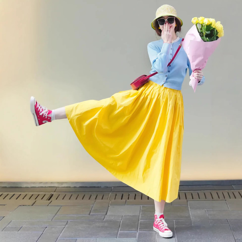 Yellow Ice Silk Skirt for Women 2026 Spring and Summer New Style Slimming A-Line Umbrella Skirt High-Waisted Loose Elegant Pleated Long Skirt