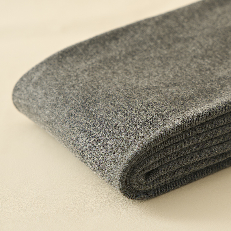 Lint-free-medium gray