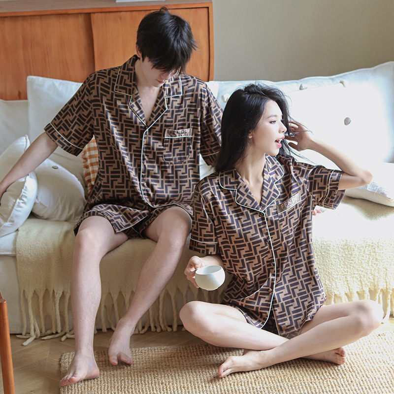 Yunshu Garment Factory 2026 New Model Ice Silk Couple Pajamas Spring and Autumn High-End Lapel Short-Sleeve Shorts Homewear Yunshu Garment Factory 2026 New Model Ice Silk Couple Pajamas Spring and Autumn High-End Lapel Short-Sleeve Shorts Homewear