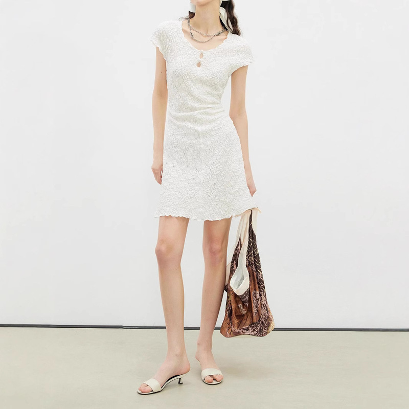 Designer Niche Skirt Casual Fashion Women's Wrinkle Hollow Jacquard Small Flying Sleeve Pleated Fishtail dress Women