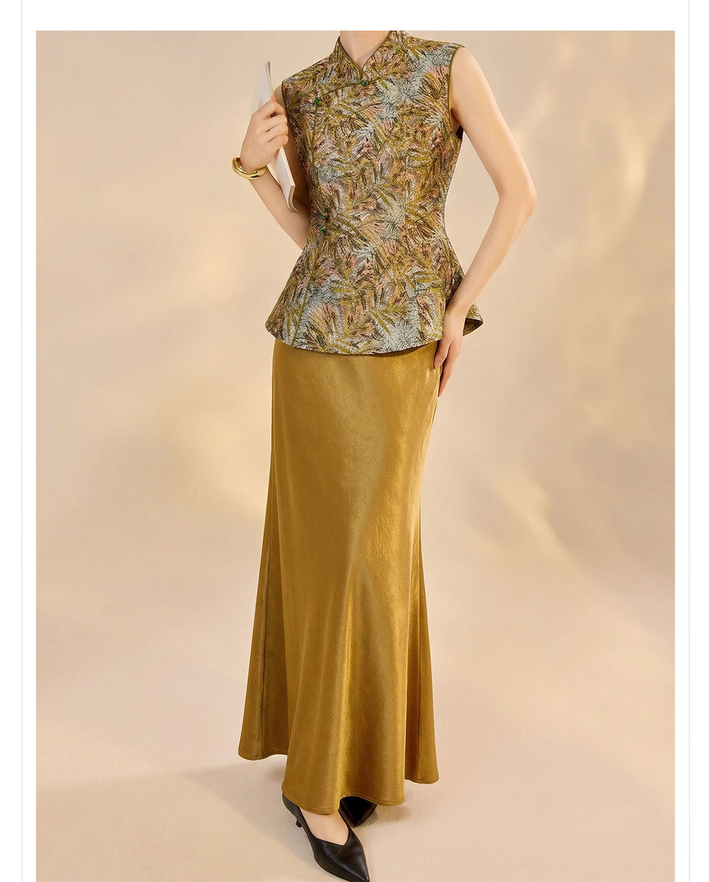 Set áo gi-lê không tay cổ đứng + chân váy midi jacquard phong cách Trung Quốc mùa hè — Màu xanh lá cây nửa váy, vàng nửa váy, Áo khoác xanh chi tiết 5