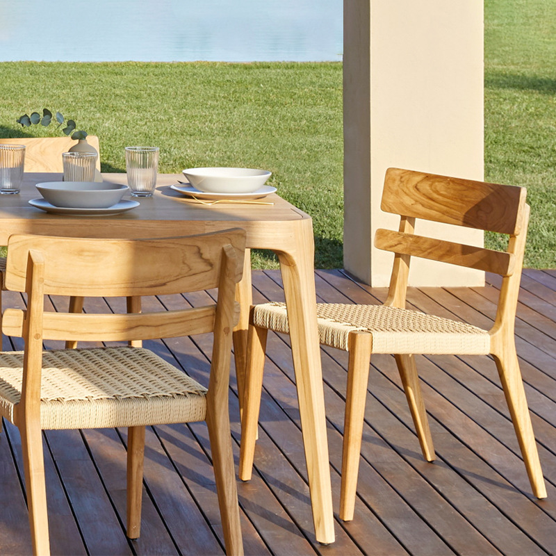 Mesas y sillas de madera maciza al aire libre Mesas y sillas de comedor de jardín al aire libre Mesas y sillas de madera de ratán de patio Mesas y sillas de teca de balcón Juego de tres piezas