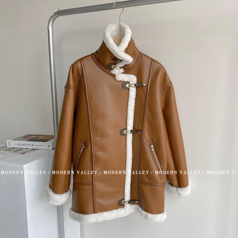 皮毛一体百搭外套女秋冬派克服2024新款机车服皮草毛毛设计感大衣