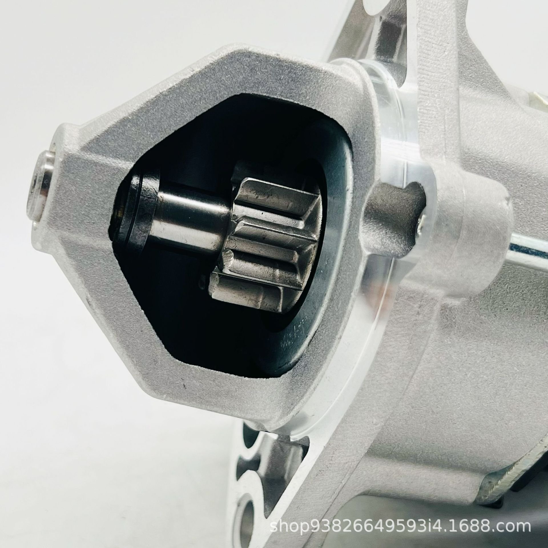 Suitable for Nissan 2.4L series 6004AA2005 starter motor starter auto parts direct sales