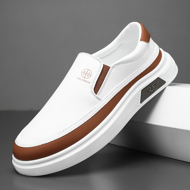 Zapatos de hombre 2025 nuevos zapatos de invierno pequeños zapatos blancos tendencia versátil zapatos de skate de un pie zapatos deportivos casuales de cuero de hombre