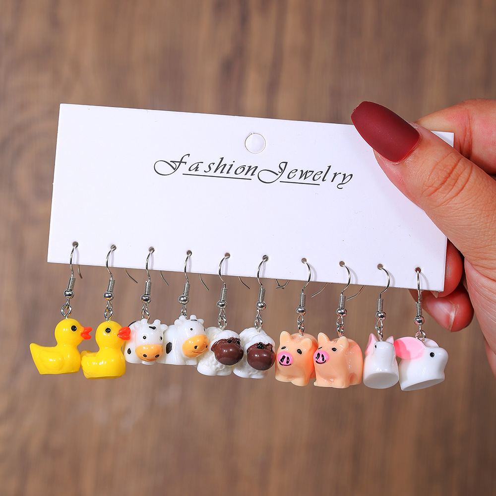 Combinación de pendientes de acrílico de resina de venta caliente de Amazon transfronterizo verano diversión fruta animal pequeño 5 pares de pendientes