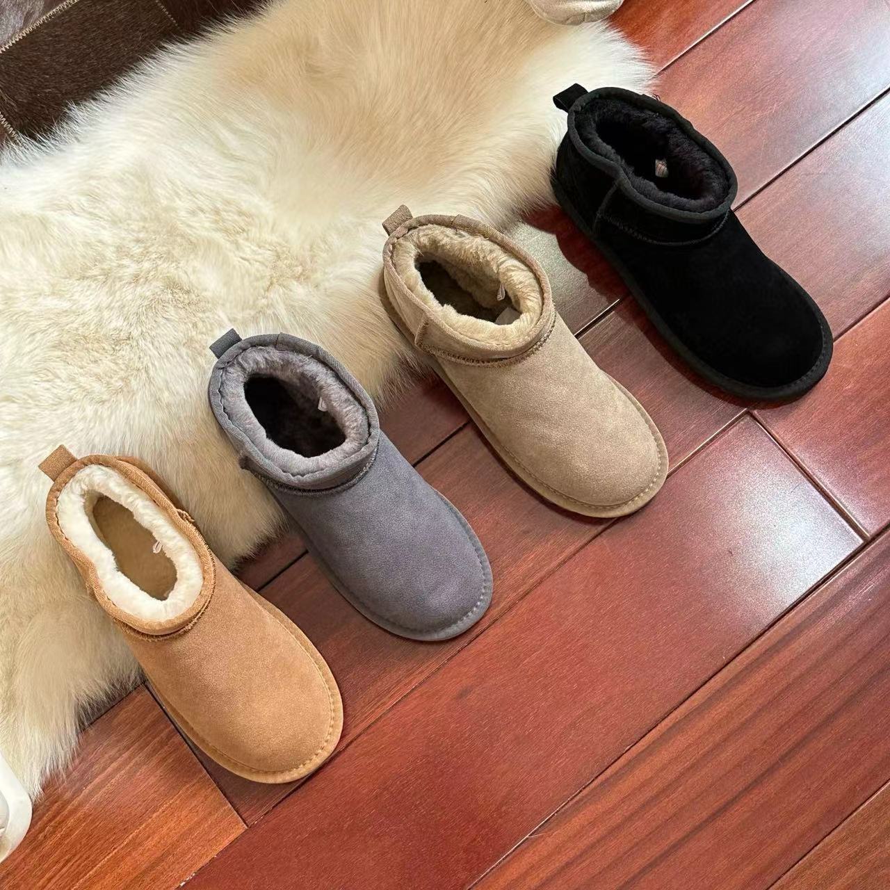 冬雨男女同款情侣雪地靴真皮亲子保暖棉鞋大码平底防滑加厚保暖