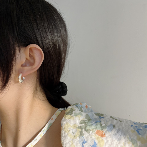 Korean 925 Pure Silver North European Minimalist Style Geometric Rhombus Earrings Asymmetrical Light Luxury Women's Earrings