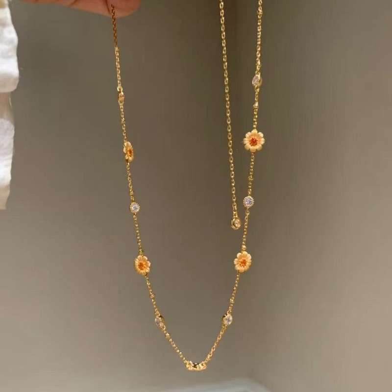 スターリングシルバー s925 ブラッシュドデイジーネックレス、軽い高級感、ハイエンド、絶妙でファッショナブルなパーソナライズされたネックレス|undefined