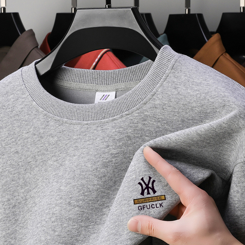 Demi-season sweatshirt