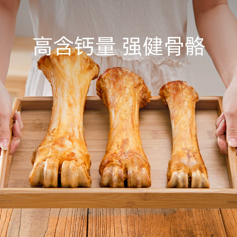 Крупные собаки-собаки с мясом, устойчивыми к укушению