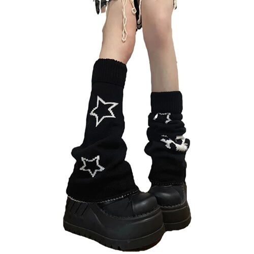 Asymmetric skull socks Y2K wide leg socks knitted warm JK girls long leg socks Lolita socks