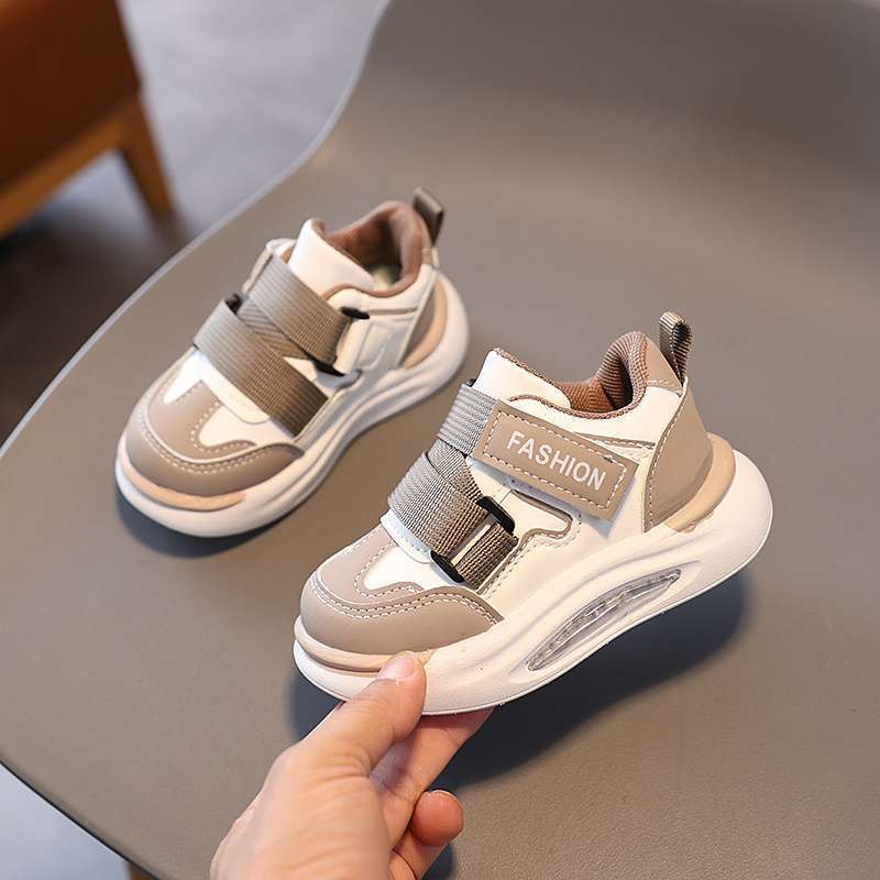 ベビースポーツシューズ 2025 韓国版春と秋の新しい子供用ランニングシューズソフトソールスポーツシューズ男の子と女の子用|undefined
