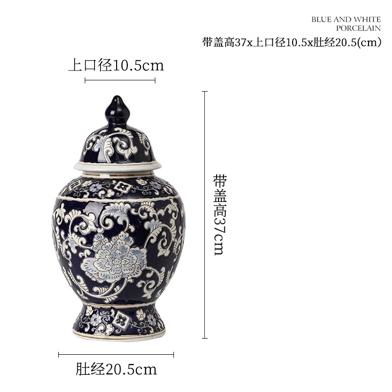 덮은 유약 항아리 더미