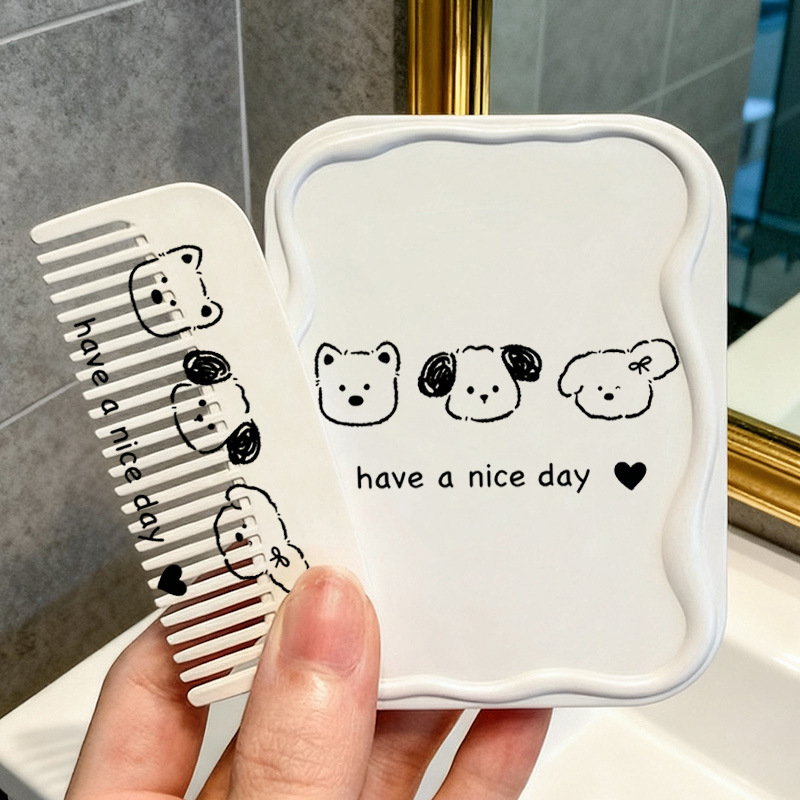 Three simple dogs [makeup mirror + same style comb]