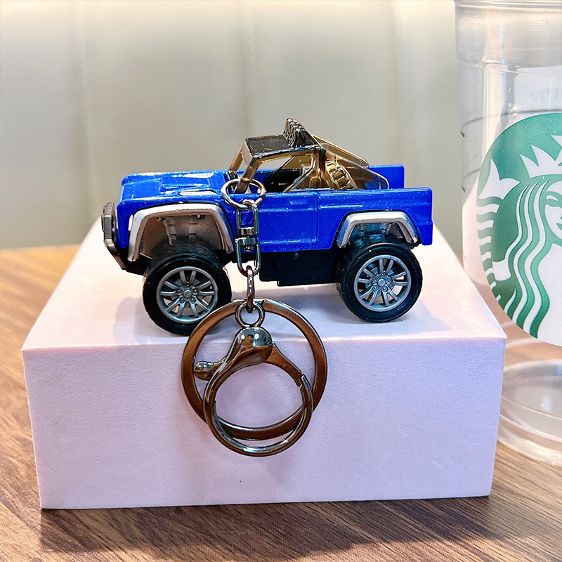 Aleación combinación Jeep Tire hacia atrás modelo de coche llavero bicicleta colgante creativo motocicleta bolsa llavero