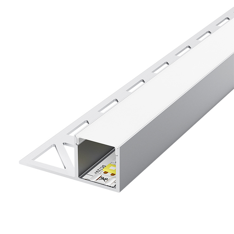 Rodapié de aleación de aluminio con diseño de clip, alta reproducción de color, regulable, impermeable, luz lineal LED integrada, tira de borde metálica.