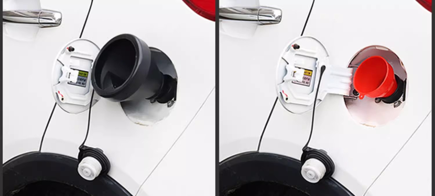 Oil Funnel for Cars and Motorcycles, Special Plastic Oil Filter Funnel for Trucks, Urea and Gasoline Oil Leakage